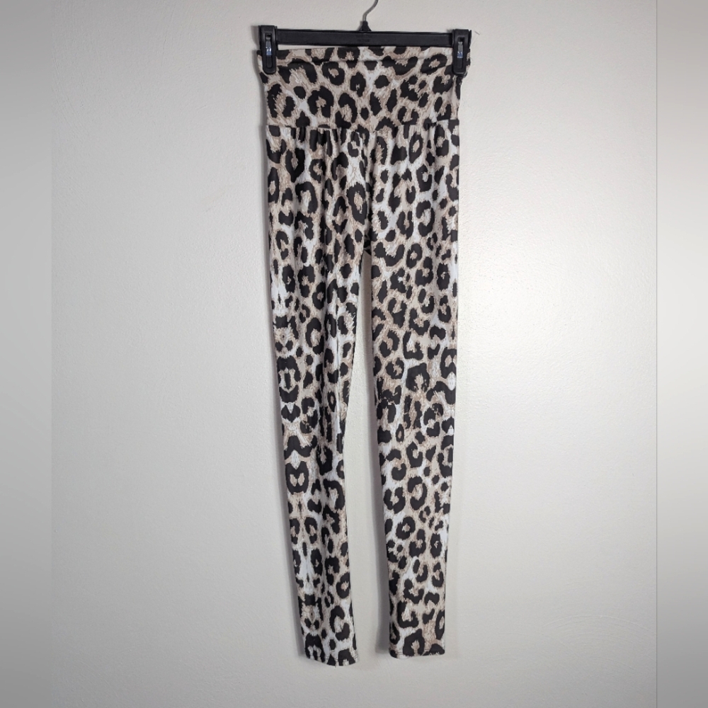 M Alexandra Animal Print Athletic Leggings
